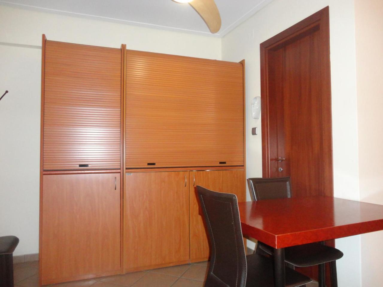 Lirio Guest House Makrakomi ภายนอก รูปภาพ